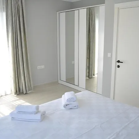 Luxury New Villas In Gocek, Private Pool And Garden 别墅 戈西克